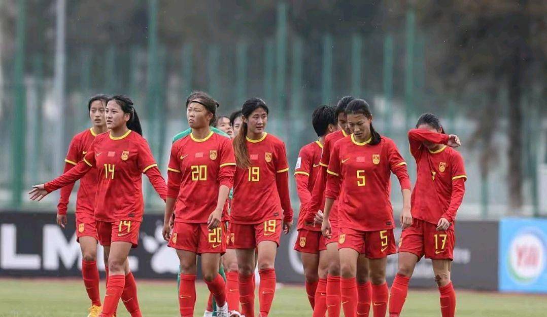 法国女足球队中场展现全面实力，轻取对手的简单介绍