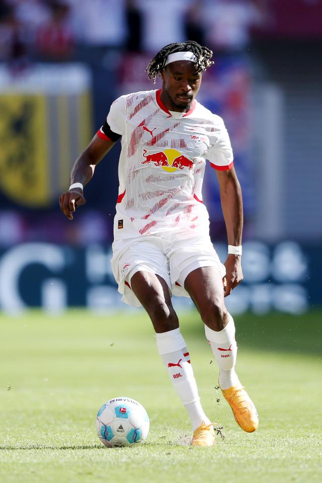 勒沃库森2-0莱比锡RB莱比锡遭遇联赛首败的简单介绍