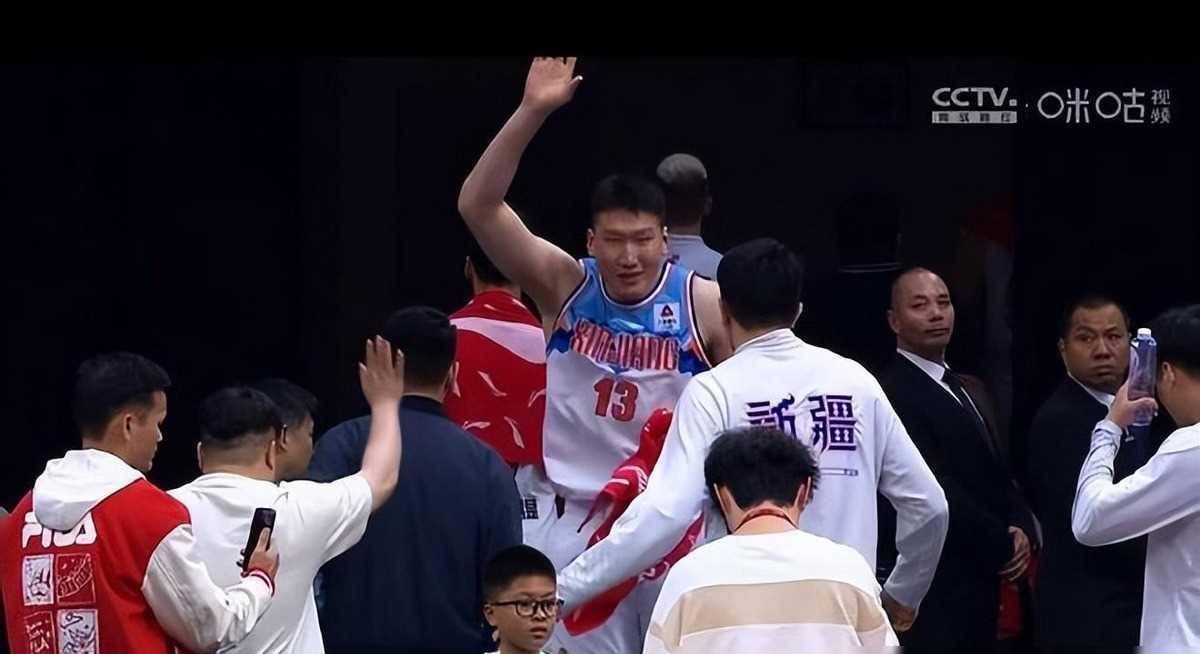 关于广州男篮再夺胜利，勇气十足的信息