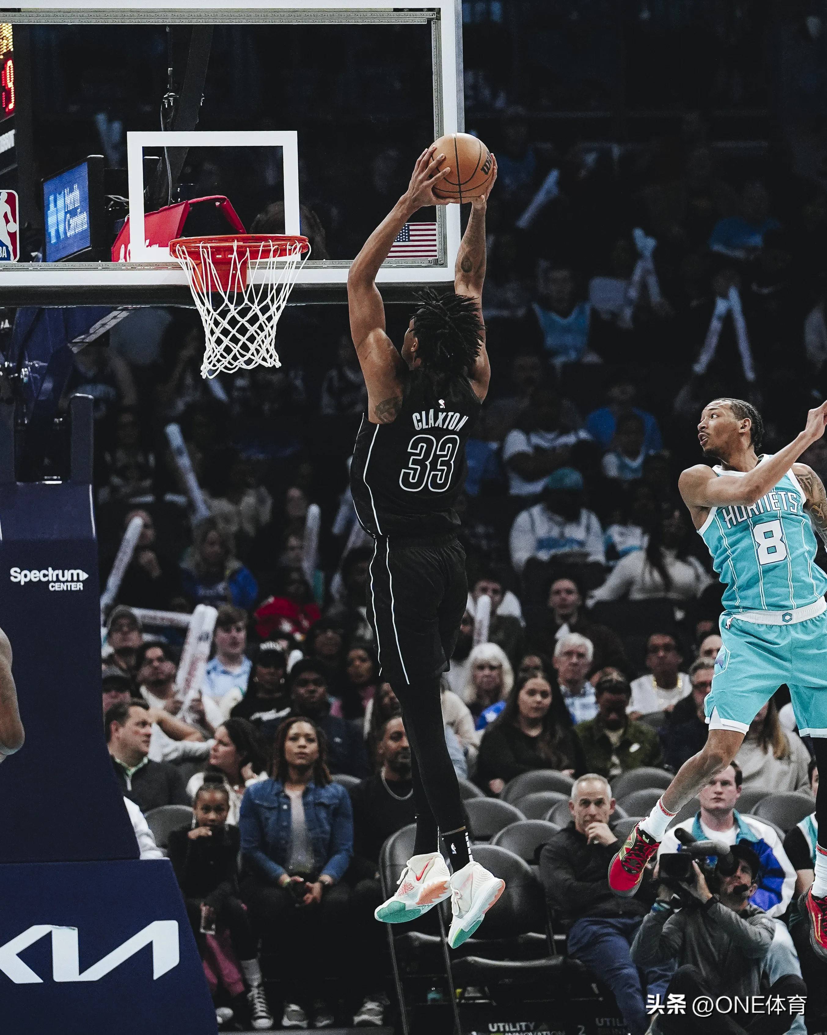 篮网客场战胜老鹰,全力以赴 篮网客场战胜老鹰,全力以赴