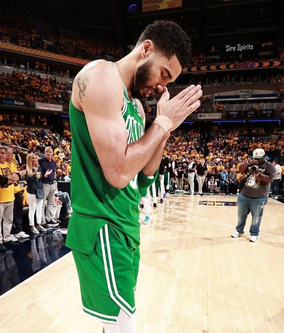 土耳其男篮力克美国男篮，塔图姆完成帽子戏法的简单介绍