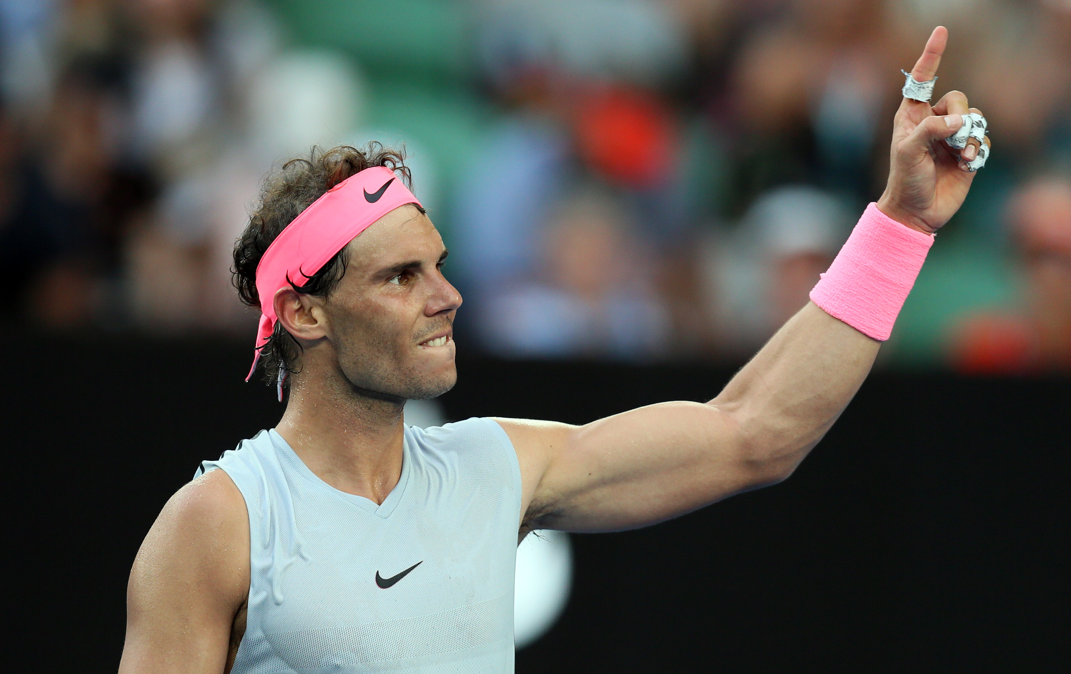 西班牙网球队爆冷澳大利亚网球队，纳达尔关键制胜的简单介绍