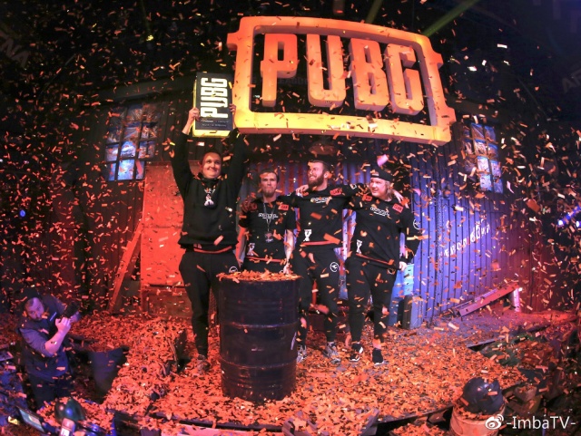 包含神仙对局！绝地求生比赛过程堪比大片的词条