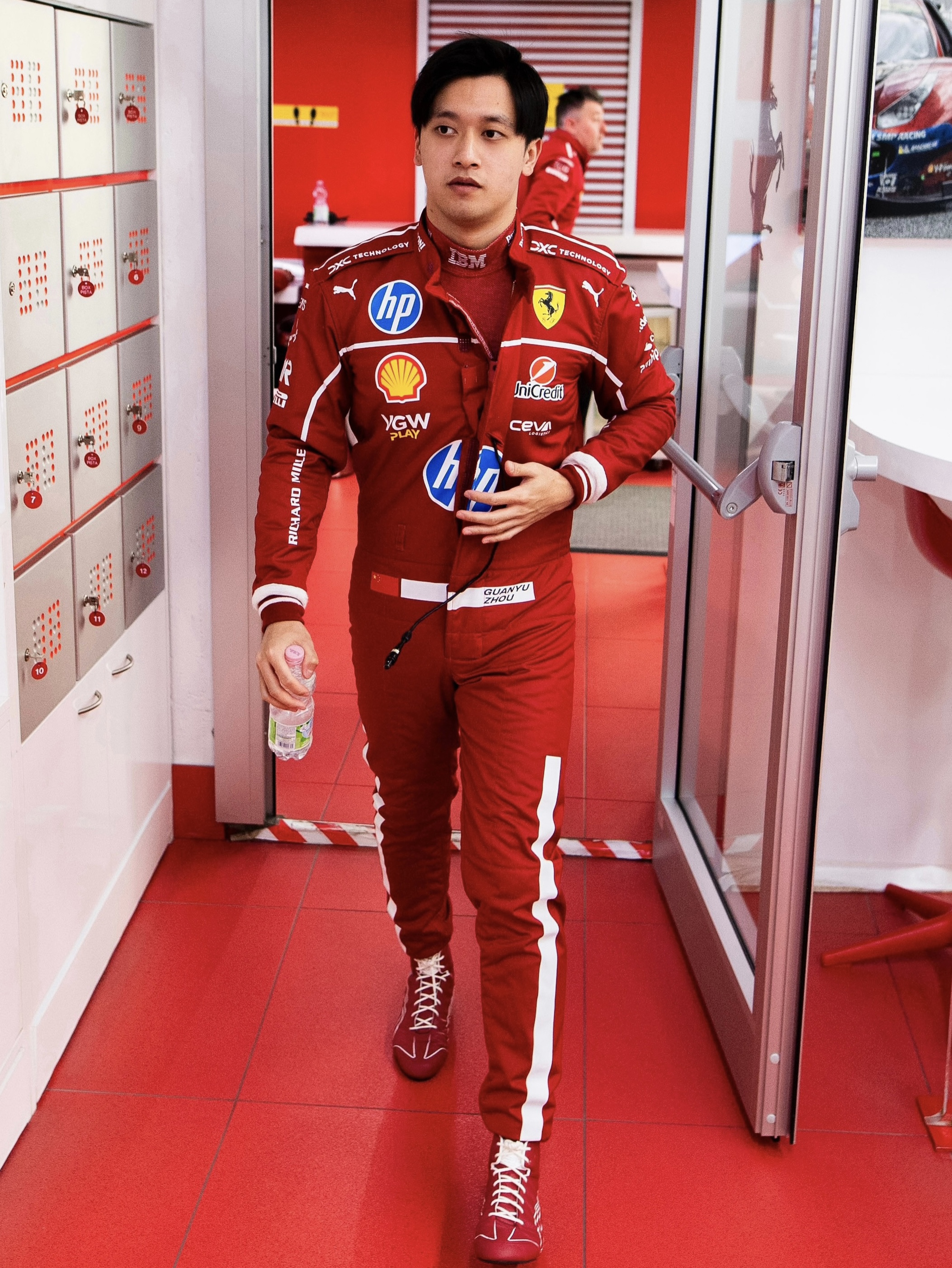 红牛车队翻盘哈斯车队,周冠宇惊艳四座 红牛车队翻盘哈斯车队,周冠宇惊艳四座