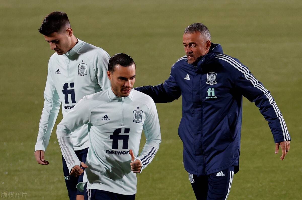 开云体育下载-泰国队绝杀印尼队，黄鸭组合状态火热